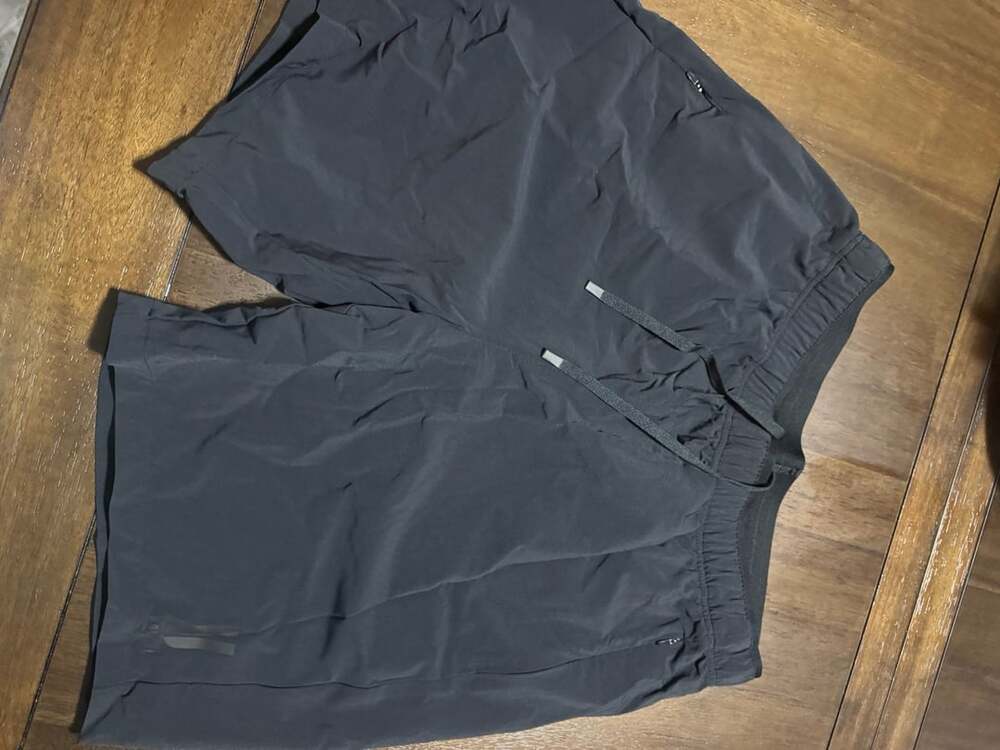 Nobull Athletic Shorts Size Large Black